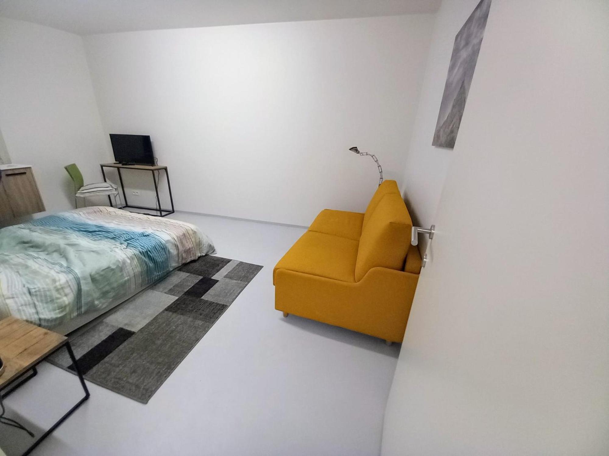 Chez Jean Claude Chambre 2 Personnes Wavre Luaran gambar