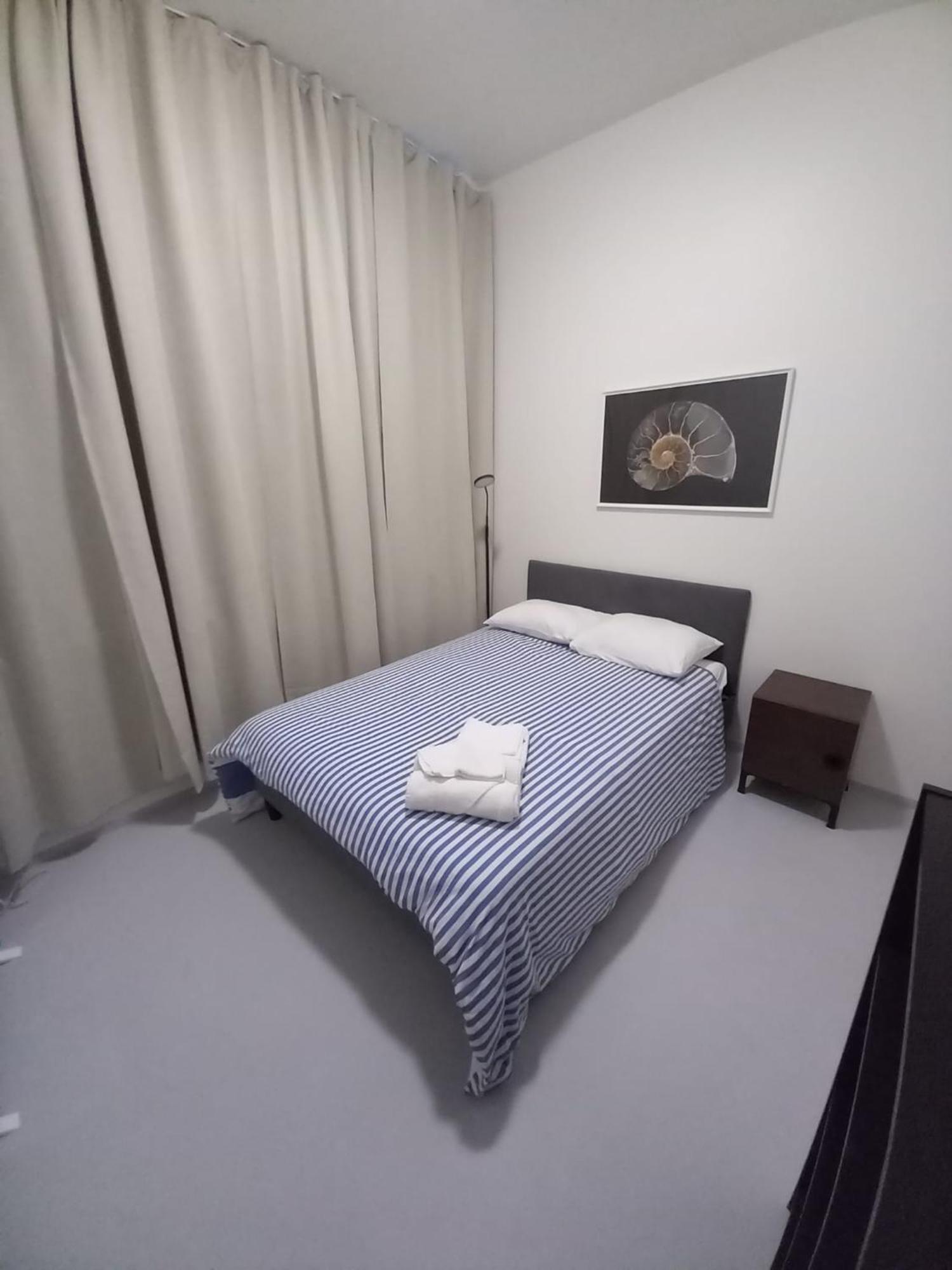 Chez Jean Claude Chambre 2 Personnes Wavre Luaran gambar